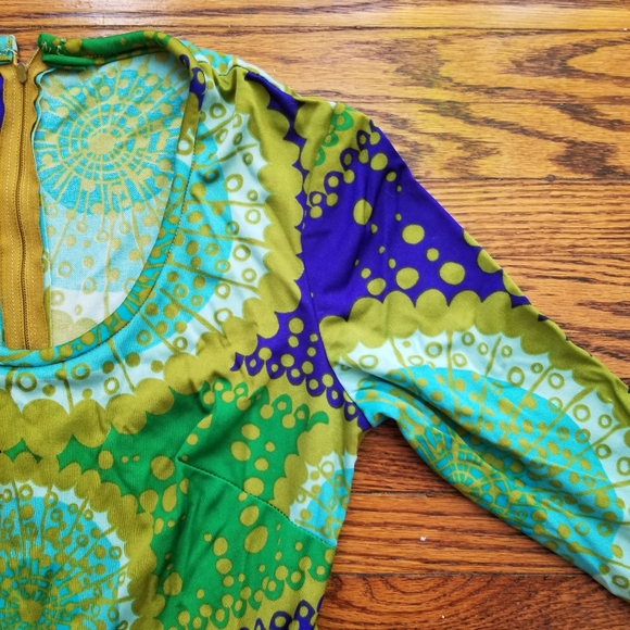 Vibrant Vintage 70s Maxi Dress - Picture 2 of 5